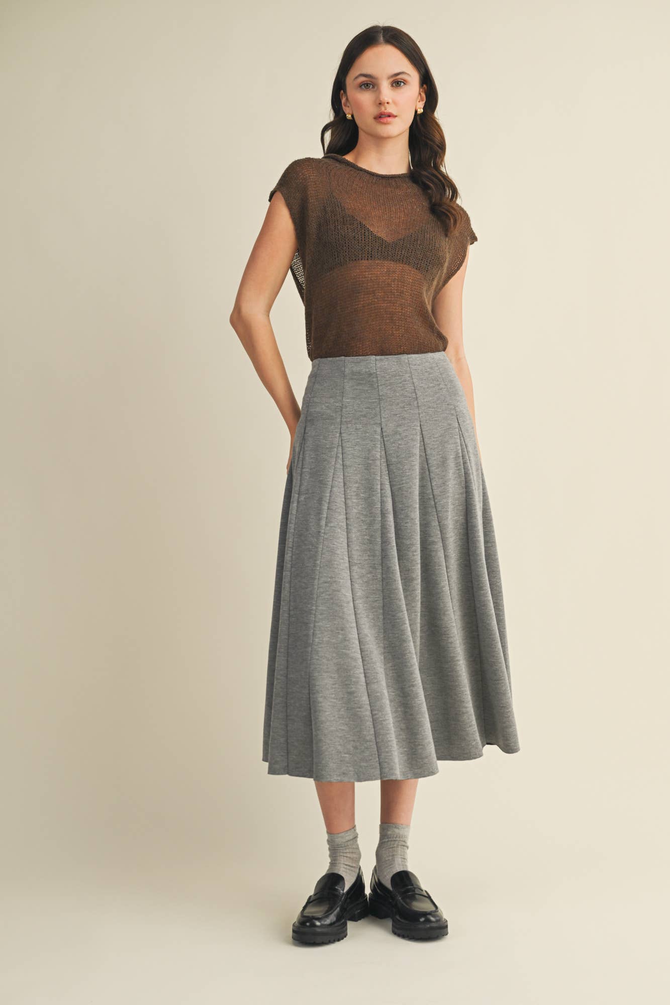 HIGH NECK SLEEVELESS SWEATER TOP