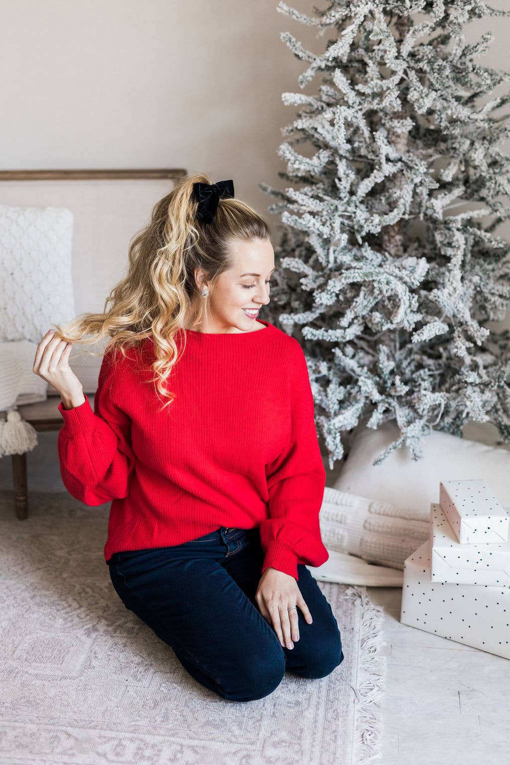 Grace & Grandeur Delora Velvet Bow Barrette