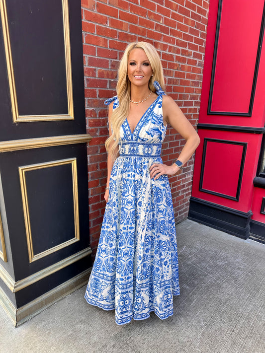 A printed woven maxi dress - ID22288