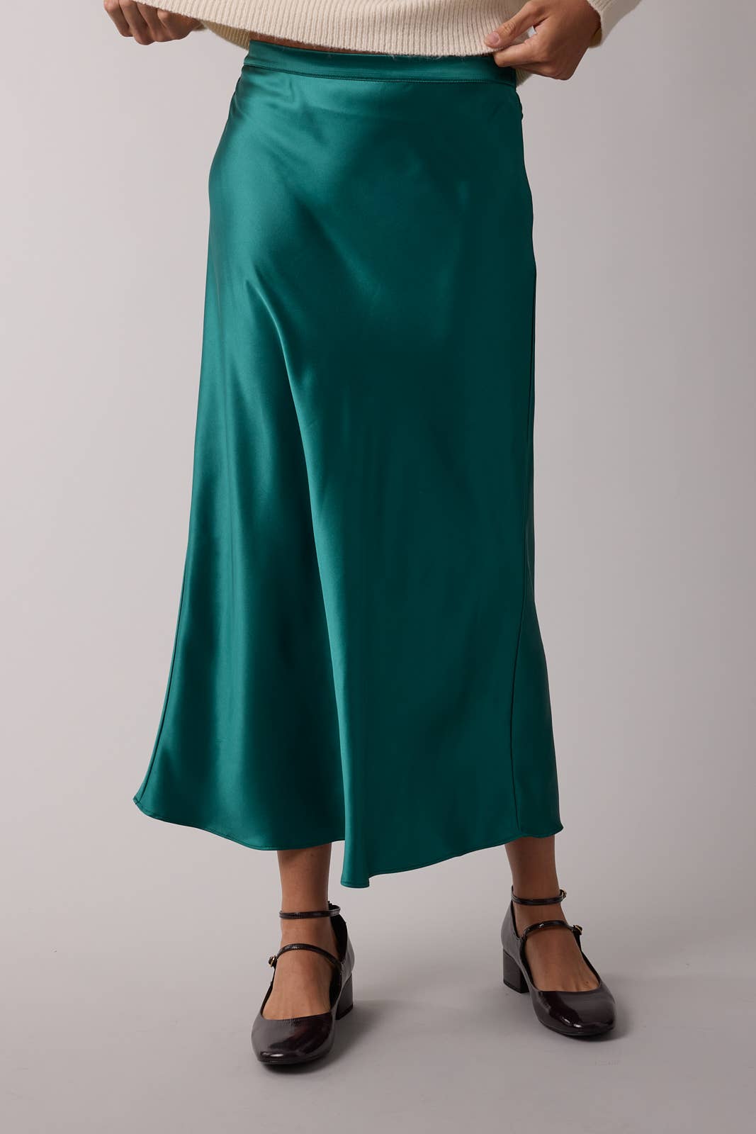BASIC SATIN MIDI SKIRT / WL25-10095
