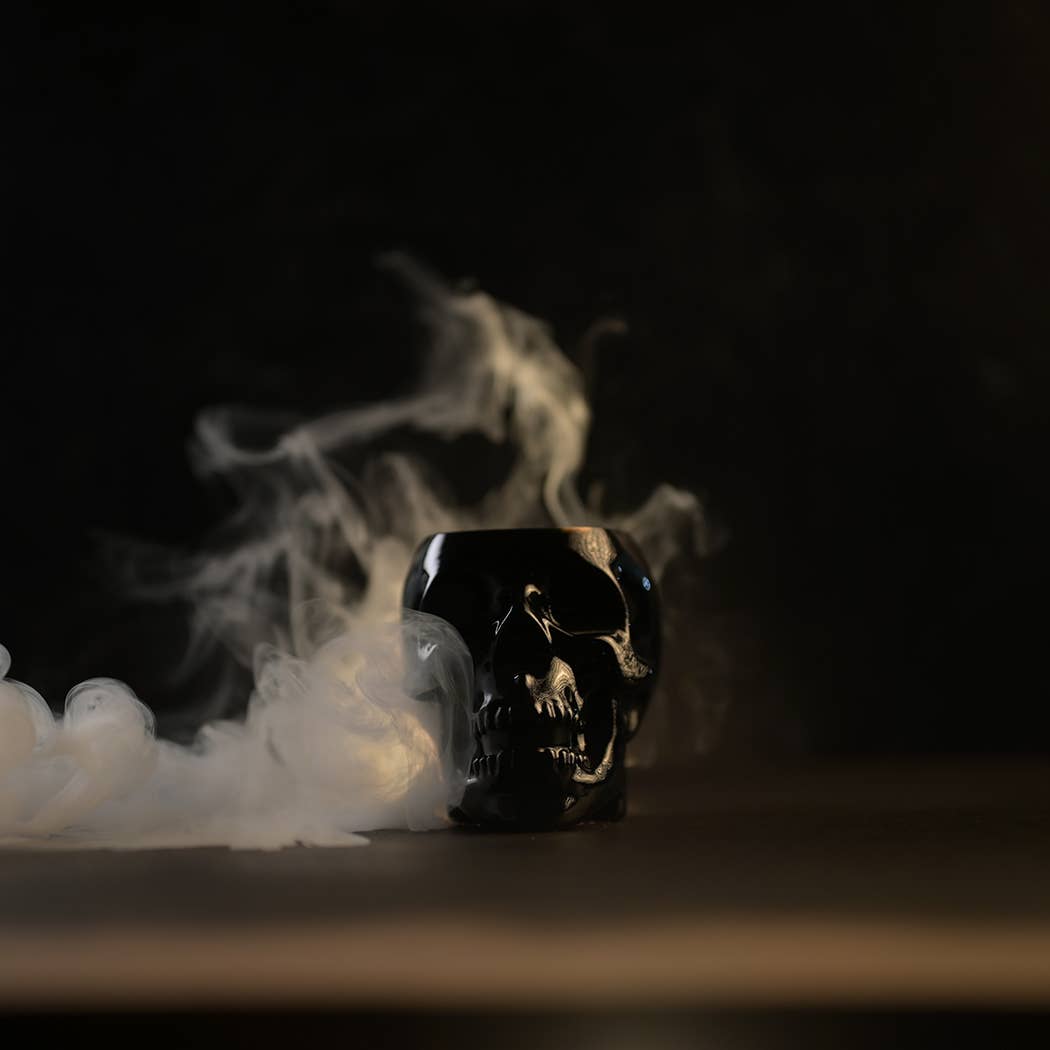 Limited Edition Halloween Skull Candle 8 oz: Phantom Spirit