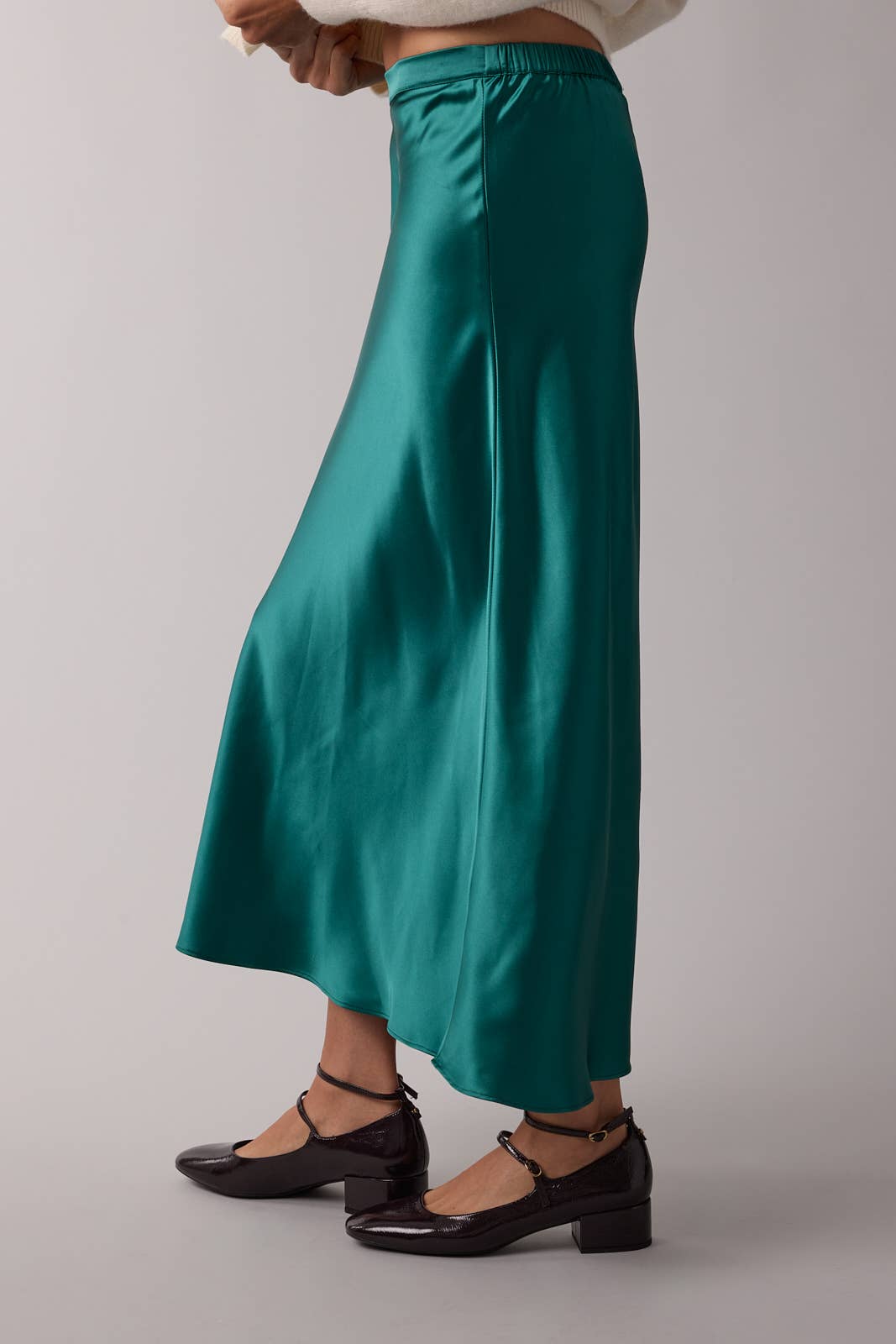 BASIC SATIN MIDI SKIRT / WL25-10095