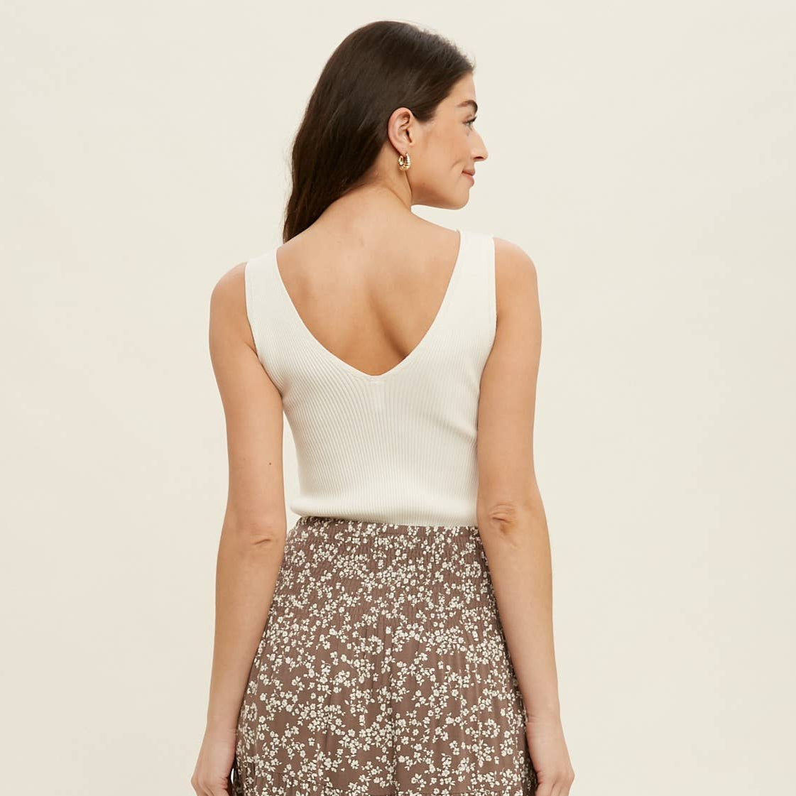 RIBBED KNIT SLEEVELESS BODYSUIT