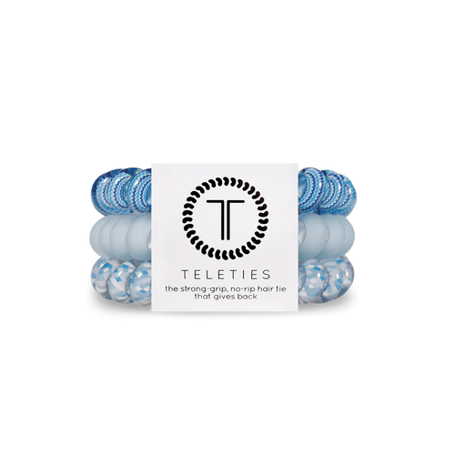  A pack of 3 springy, no-pull, rubber hair ties in the colors light blue and sky blue. 